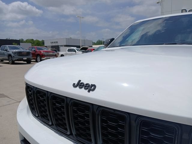 2025 Jeep Grand Cherokee L Altitude X 4x4