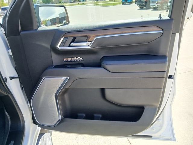 2025 Chevrolet Silverado 1500 High Country