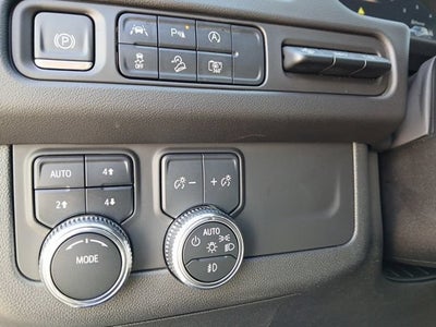 2024 GMC Yukon XL AT4