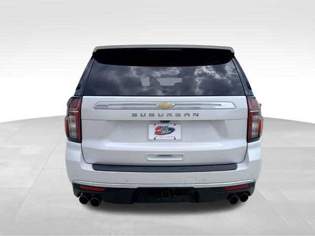 2022 Chevrolet Suburban High Country