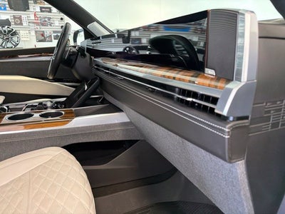 2025 Cadillac Escalade Premium Luxury Platinum