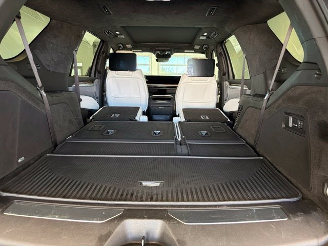 2025 Cadillac Escalade Premium Luxury Platinum