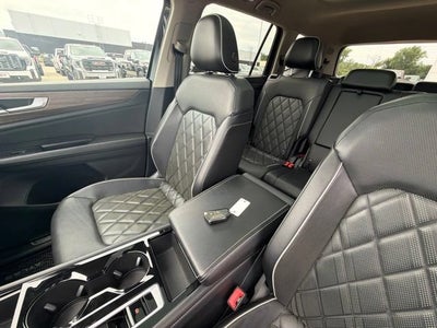 2024 Volkswagen Atlas 2.0T SEL Premium R-Line