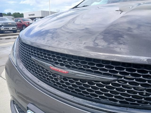 2020 Chrysler Pacifica Hybrid Red S Edition