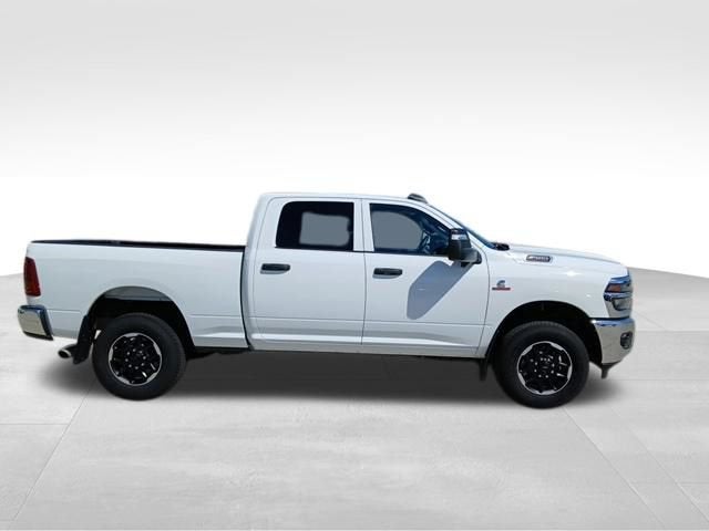 2025 RAM 2500 Tradesman Crew Cab 4x4 6'4" Box