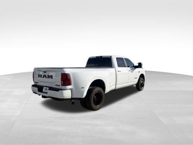 2026 RAM 3500 Laramie Crew Cab 4x4 8' Box