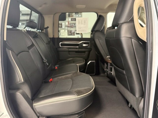 2022 RAM 2500 Laramie Crew Cab 4x4 6'4" Box