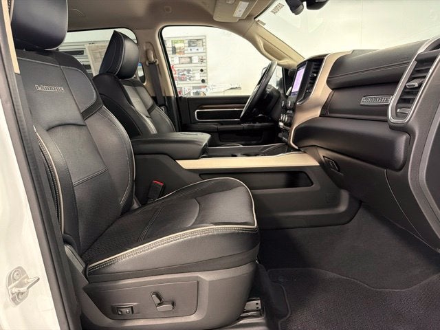 2022 RAM 2500 Laramie Crew Cab 4x4 6'4" Box