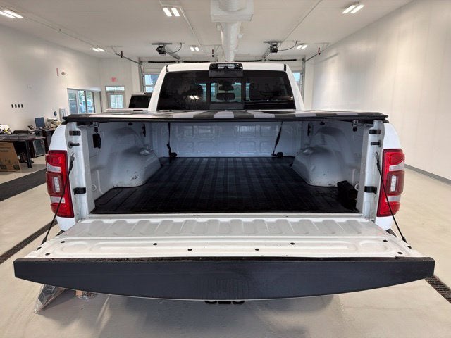 2022 RAM 2500 Laramie Crew Cab 4x4 6'4" Box