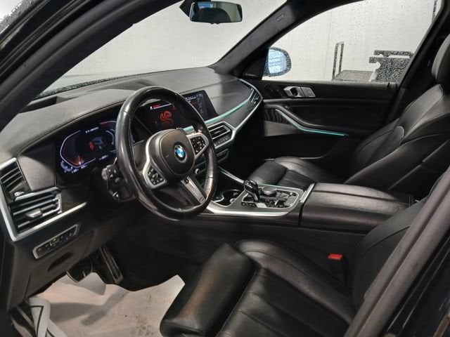 2022 BMW X7 M50i