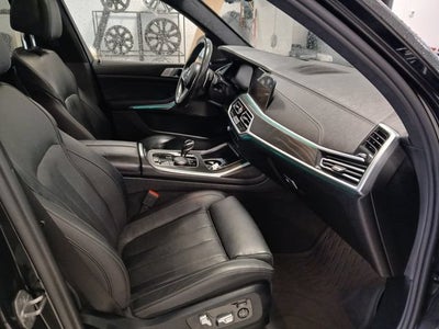 2022 BMW X7 M50i