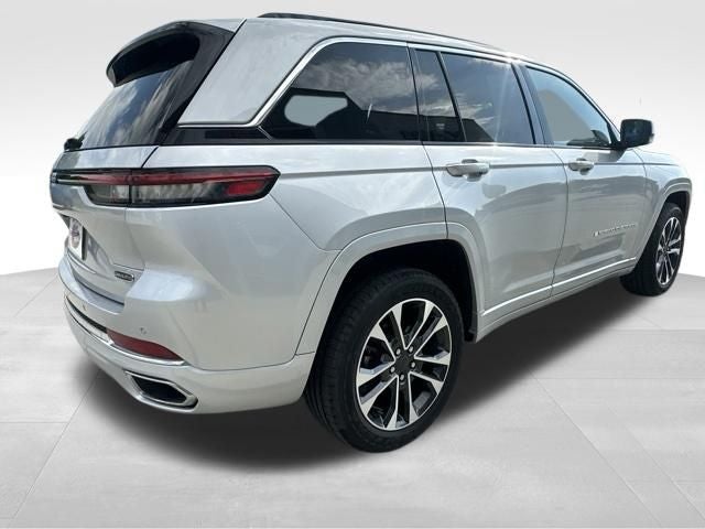 2022 Jeep Grand Cherokee Overland