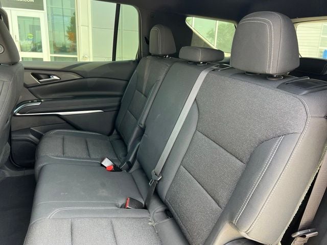 2024 Chevrolet Traverse LS w/1FL
