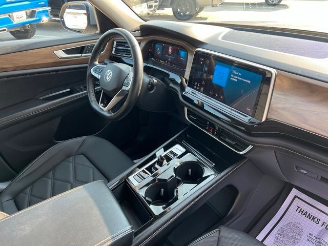 2024 Volkswagen Atlas 2.0T SE w/Technology