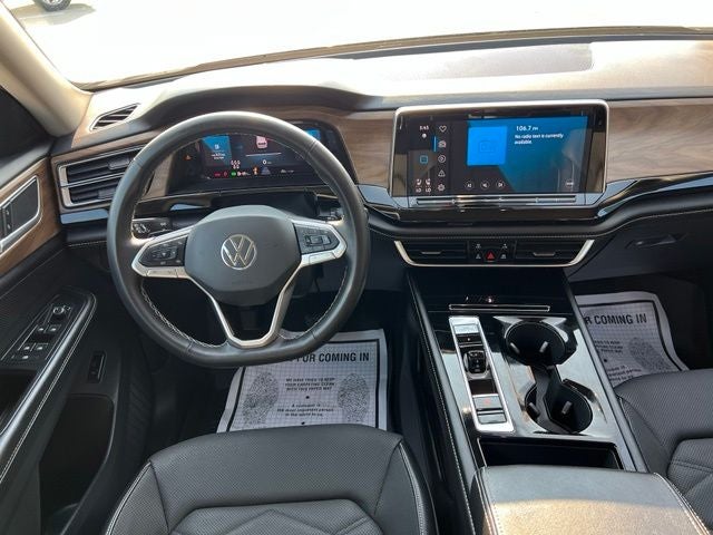 2024 Volkswagen Atlas 2.0T SE w/Technology