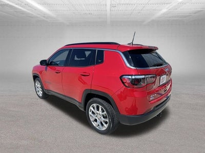2023 Jeep Compass Latitude Lux