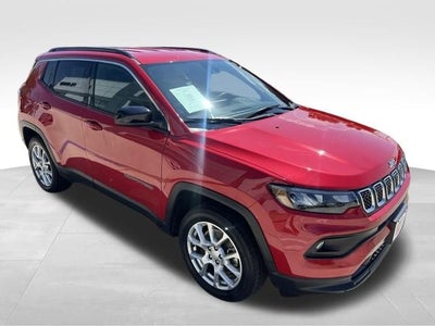 2023 Jeep Compass Latitude Lux
