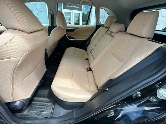 2023 Toyota RAV4 Hybrid LE