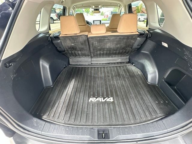 2023 Toyota RAV4 Hybrid LE