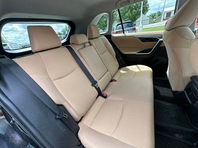 2023 Toyota RAV4 Hybrid LE