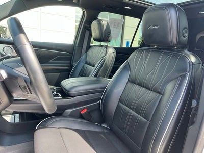 2025 Buick Enclave Avenir