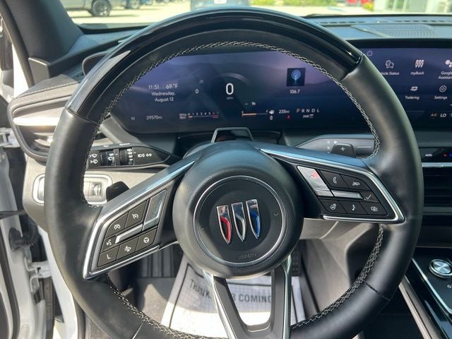 2025 Buick Enclave Avenir